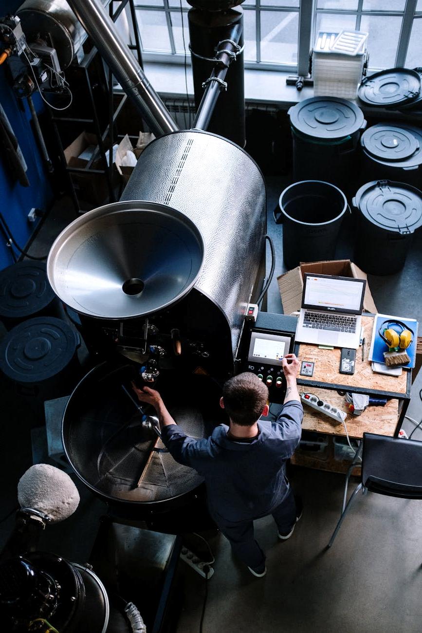 Pharmaceutical production line with AI quality control